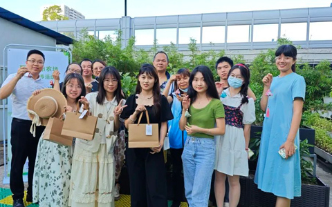 UGũաͷϷ